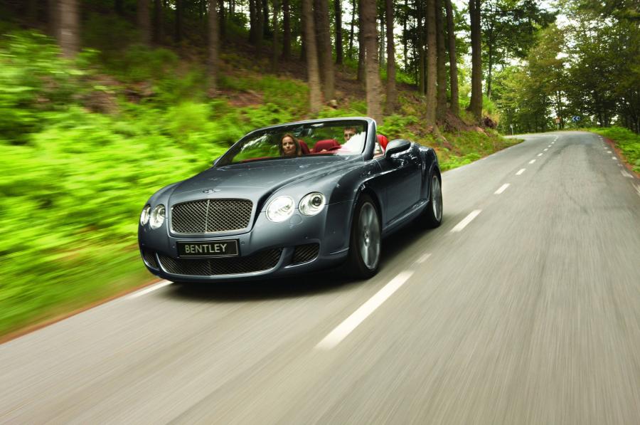  Bentley Continental GTC Speed 2010 года  (фото 17 из 70)